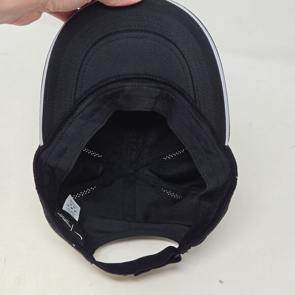 Nike Featherlight Dri-Fit Black Adjustable Athletic Cap With Silver Swoosh Logo - Picture 7 of 8